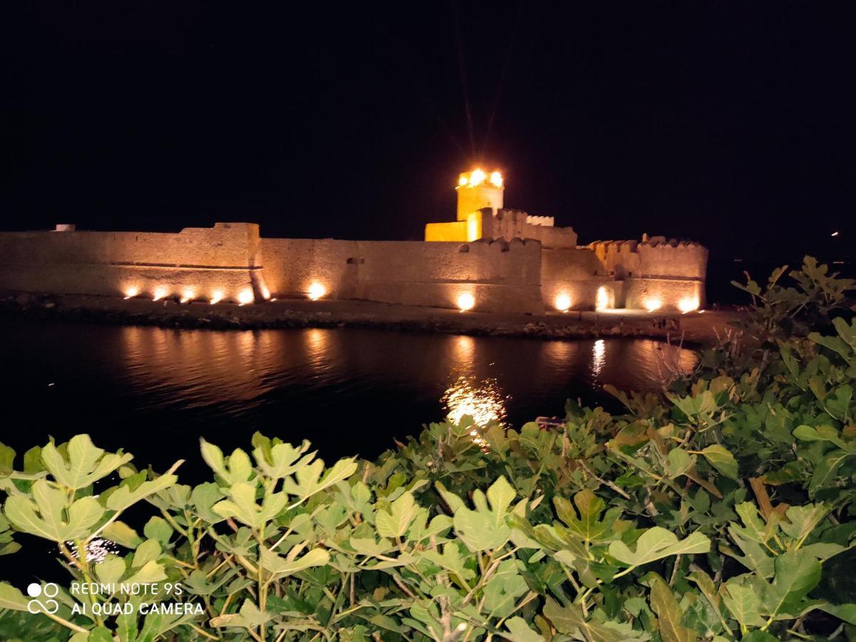 Hotel La Calabrese Isola Di Capo Rizzuto ภายนอก รูปภาพ