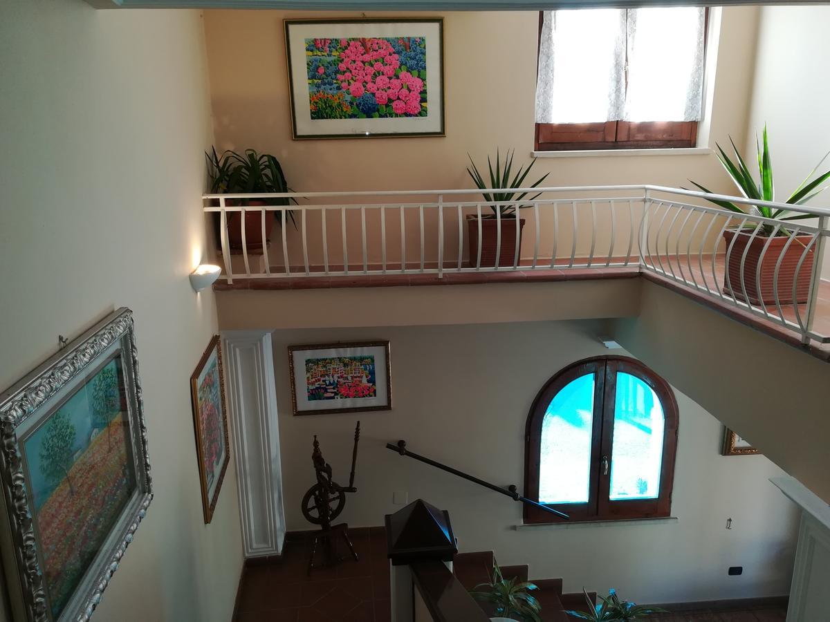 Hotel La Calabrese Isola Di Capo Rizzuto ภายนอก รูปภาพ