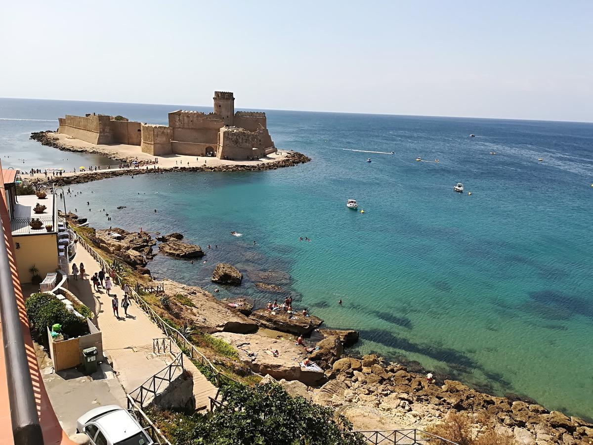 Hotel La Calabrese Isola Di Capo Rizzuto ภายนอก รูปภาพ