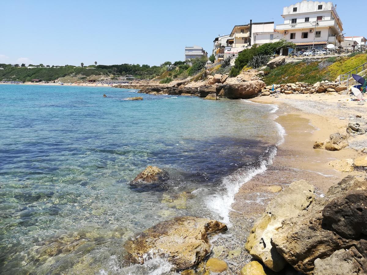 Hotel La Calabrese Isola Di Capo Rizzuto ภายนอก รูปภาพ
