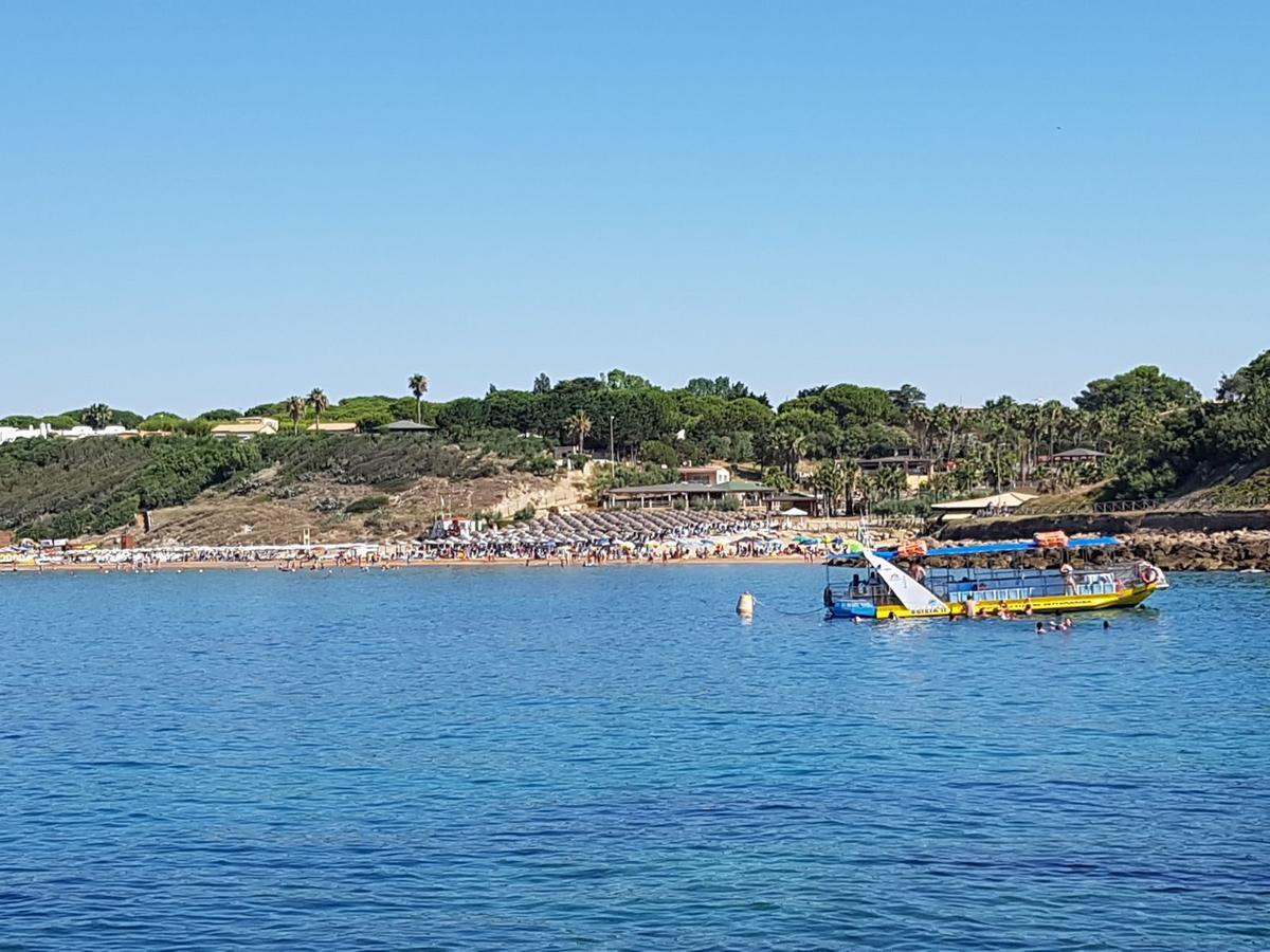 Hotel La Calabrese Isola Di Capo Rizzuto ภายนอก รูปภาพ
